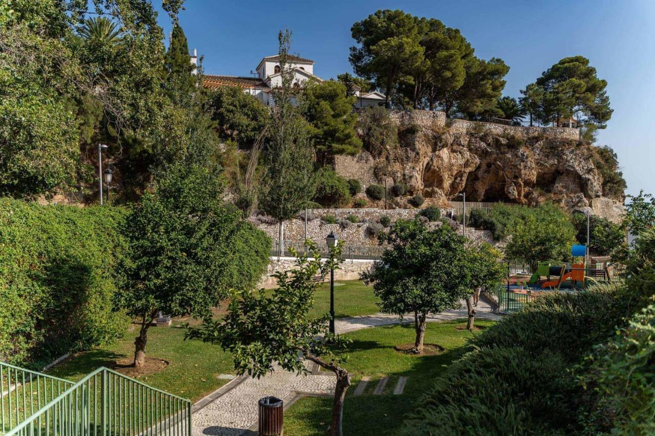 Sun Coast Benalmadena -- Superb Studio With 4 Pools, Gardens & Breakfast Extérieur photo