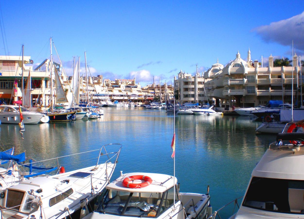 Sun Coast Benalmadena -- Superb Studio With 4 Pools, Gardens & Breakfast Extérieur photo