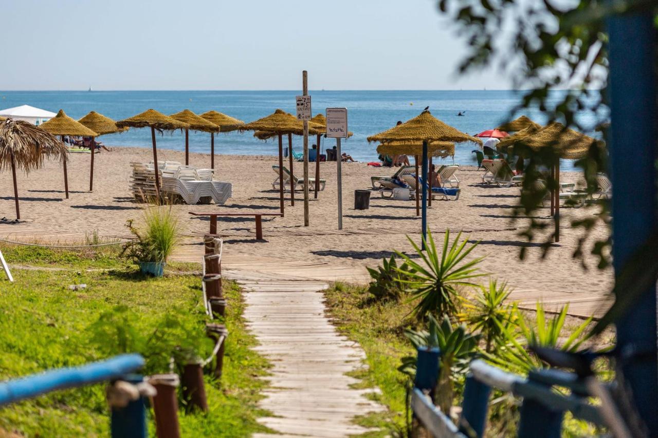 Sun Coast Benalmadena -- Superb Studio With 4 Pools, Gardens & Breakfast Extérieur photo