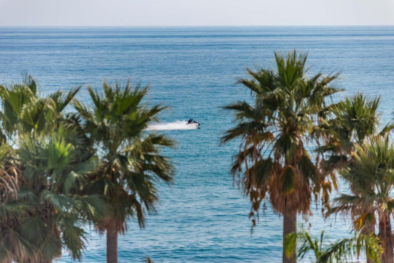 Sun Coast Benalmadena -- Superb Studio With 4 Pools, Gardens & Breakfast Extérieur photo